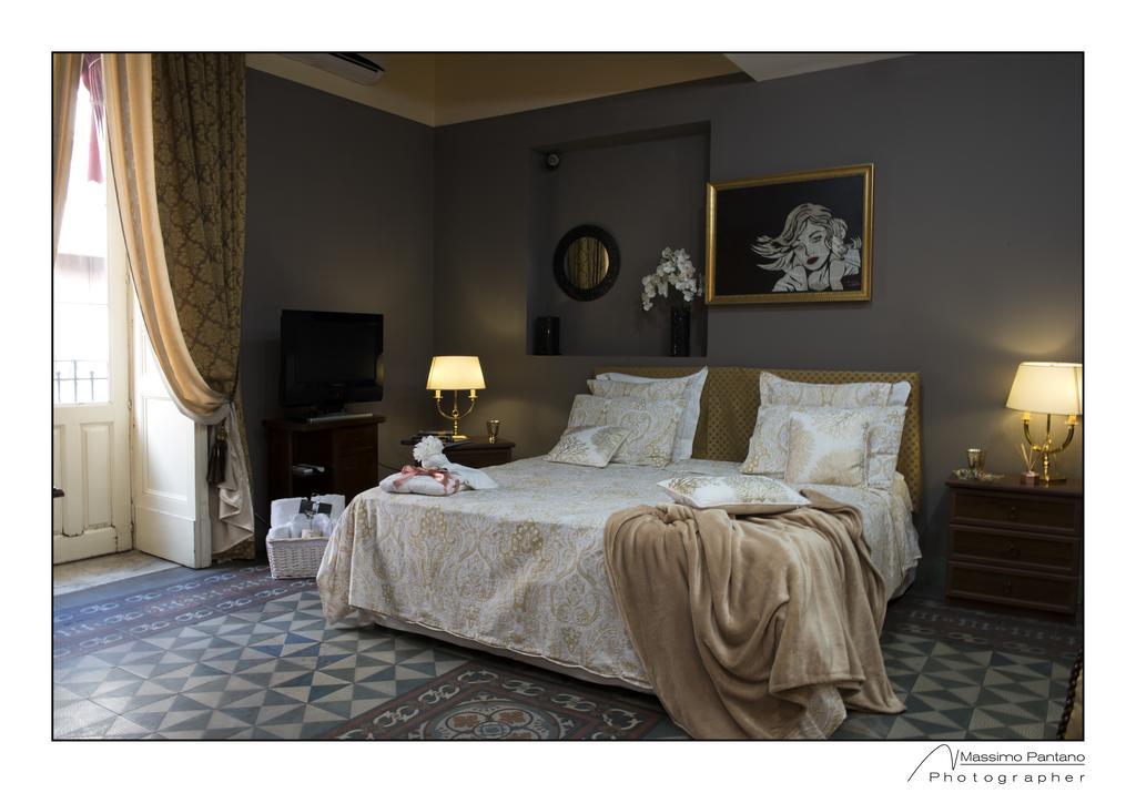 De Curtis Affittacamere 3 Stelle Catania Luaran gambar